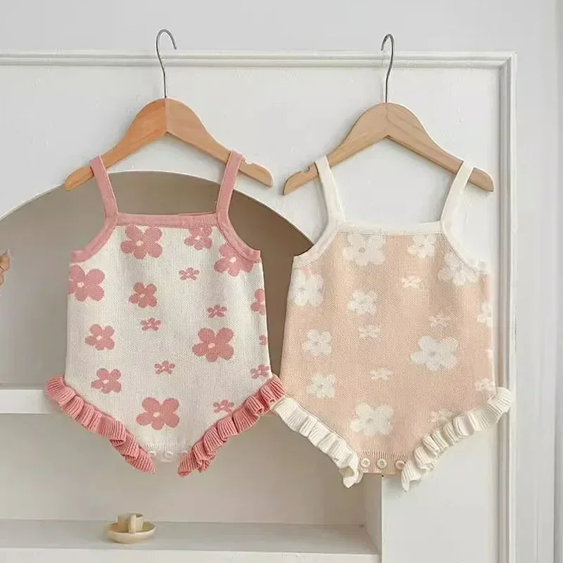 Newborn Baby Girl Romper Floral - Macacão com estampa floral sem mangas